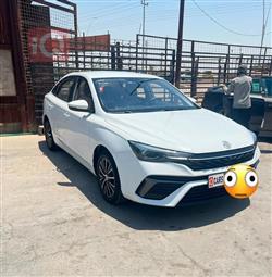 MG 5 Plus